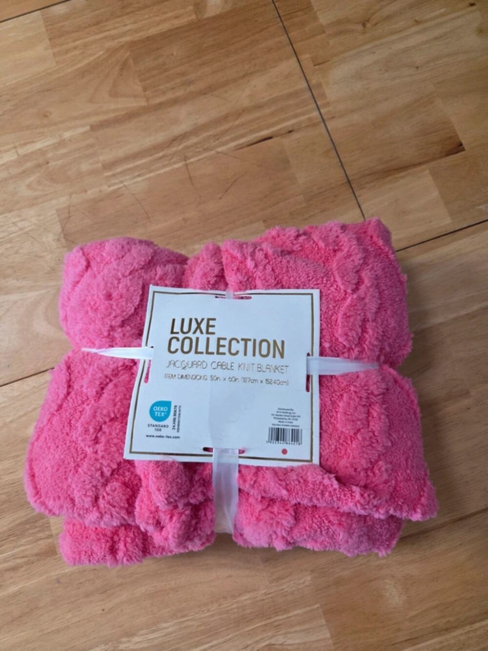 Luxe Collection Pink Plush Throw Blanket 50x60 Cable Knit Texture Soft
